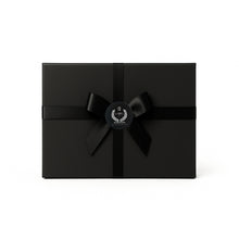 Load image into Gallery viewer, pocket edition: PARIS HILTON, 30 cm x 40 cm